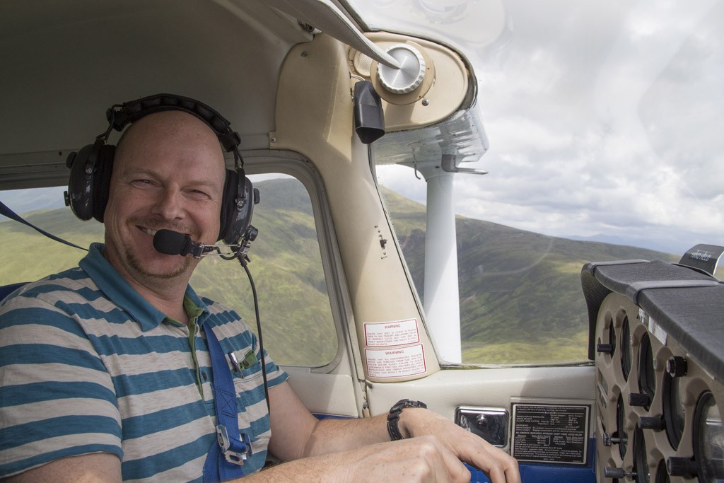 Simon really enjoying his valley flying!